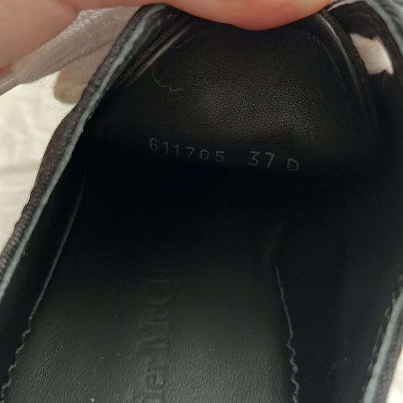 Alexander McQueen tread slick EU 37 US 7 bought from Farfetch. - Picture 4 of 8